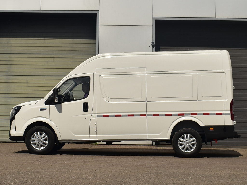 Цельнометаллический фургон DongFeng